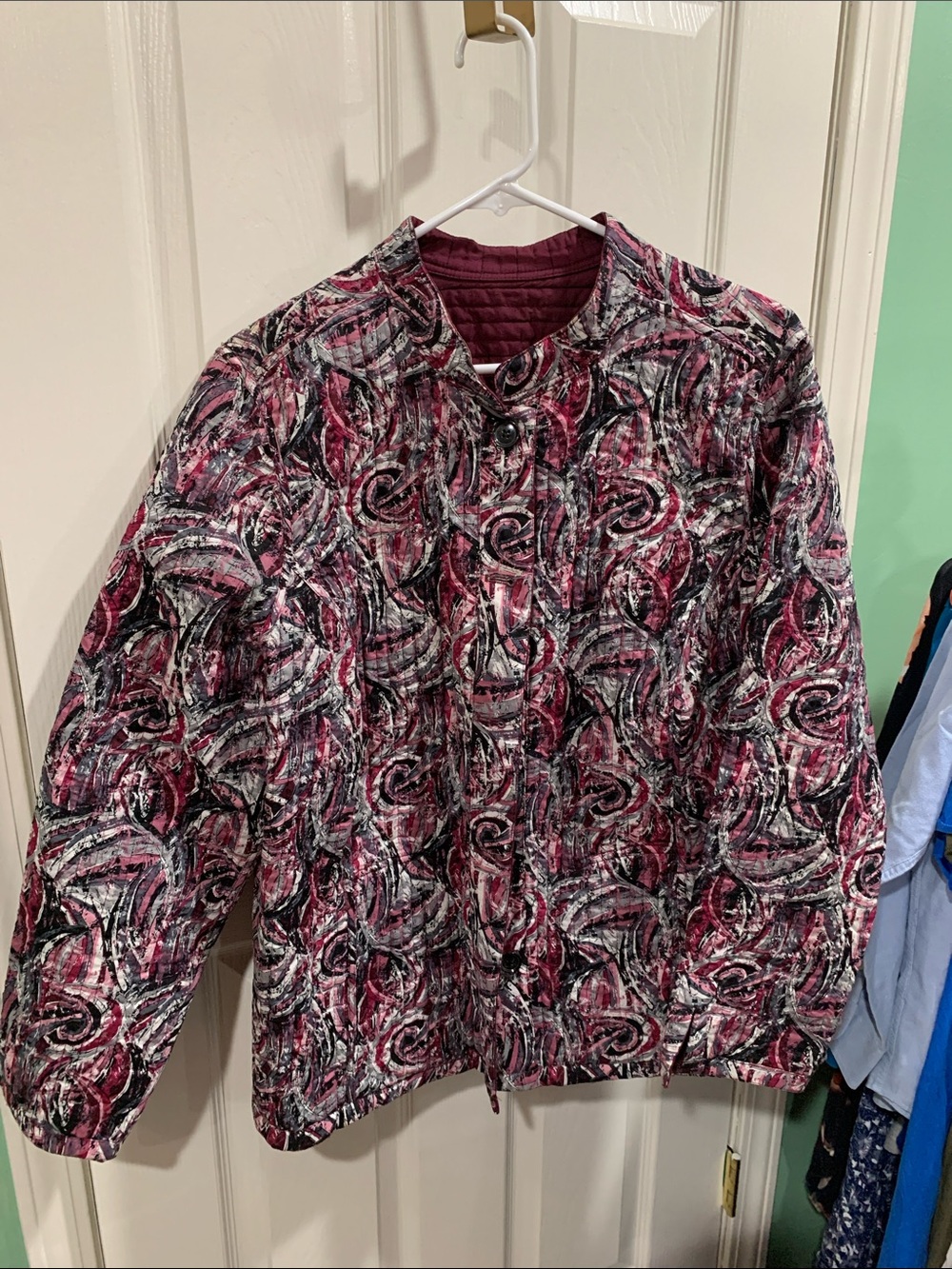 Women’s Quilted Patterned reversible Jacket - Pink/Black